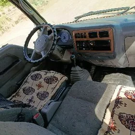 Kia Bongo 2002