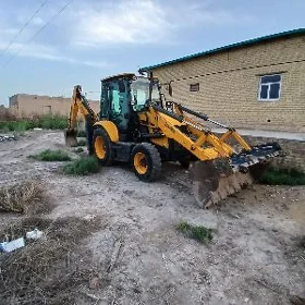 JCB 3CX Compact 2013