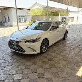 Lexus ES 350 2023