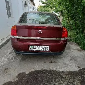 Opel Vectra 2004