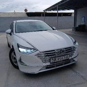 Hyundai Sonata 2021