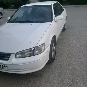 Toyota Camry 1997