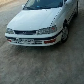 Toyota Corona 1995