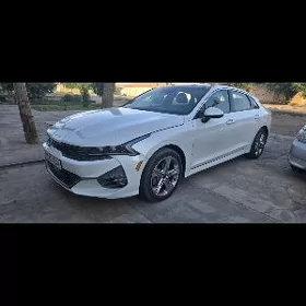 Kia K5 2021