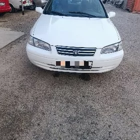 Toyota Camry 1997
