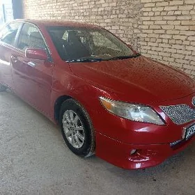 Toyota Camry 2011