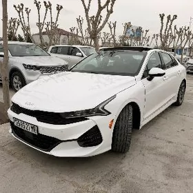 Kia K5 2021