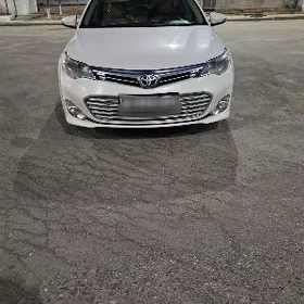 Toyota Avalon 2015