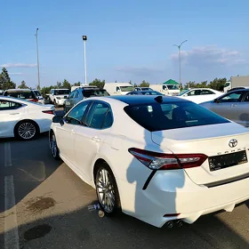 Toyota Camry 2020