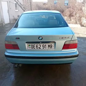 BMW 325 1992