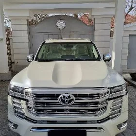 Toyota Land Cruiser 2025