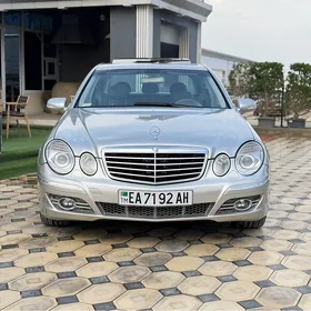 Mercedes-Benz E320 2003