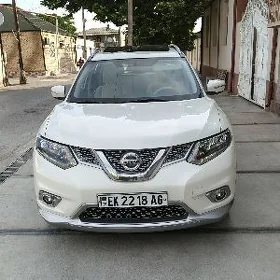 Nissan X-Trail 2015
