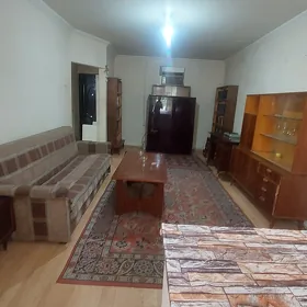 30MKR 1-KOMNAT 1-ETAJ KOSMOS BAZAR