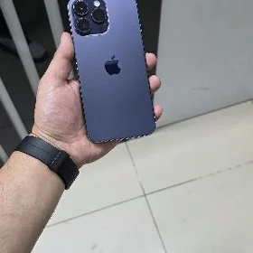 14 pro max.  KREDIT