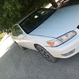 Toyota Camry 2000