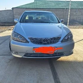 Toyota Camry 2003