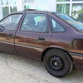 Opel Vectra 1992