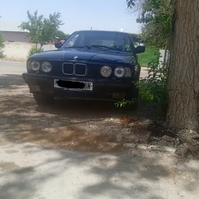 BMW 525 1990