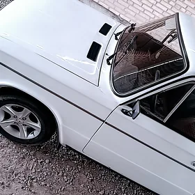 Lada 2106 1987