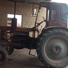 MTZ T-28 1992