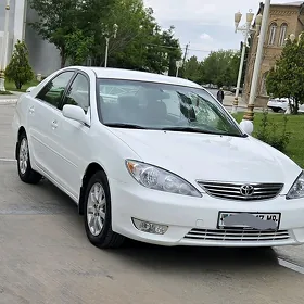 Toyota Camry 2003