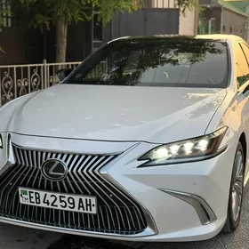 Lexus ES 350 2023