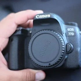 Canon 77d 18 135 obyektiv