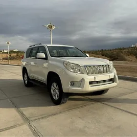 Toyota Land Cruiser Prado 2012