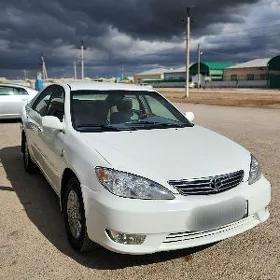 Toyota Camry 2003
