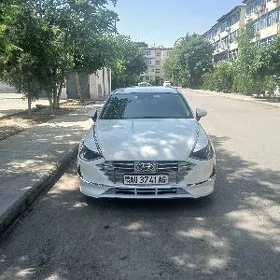 Hyundai Sonata 2022