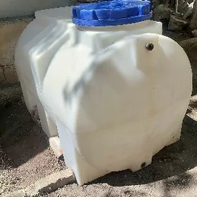 suw boçka. Водяная бочка