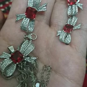 kumis komplekt