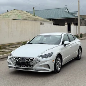 Hyundai Sonata 2021