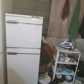 Бирюса Холодильник