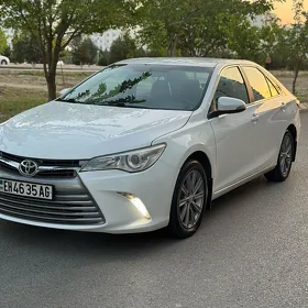 Toyota Camry 2016