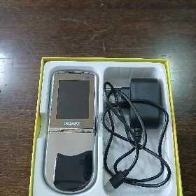 v8800