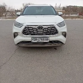 Toyota Highlander 2020