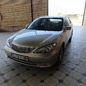 Toyota Camry 2003