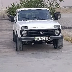 Lada Niva 2008