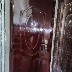 Дверь