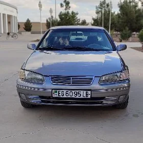 Toyota Camry 1998