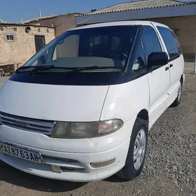 Toyota Previa 1990