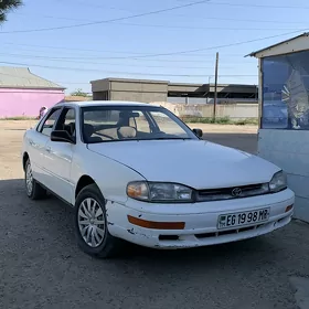 Toyota Camry 1992