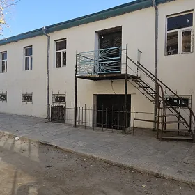 Önümçilik ýer hemde ofis jaýy