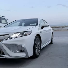 Toyota Camry 2022