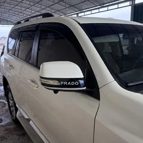 Toyota Land Cruiser Prado 2017