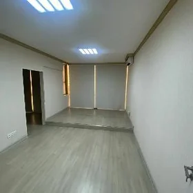 МИР 4  ОФИС 4ком 150м²