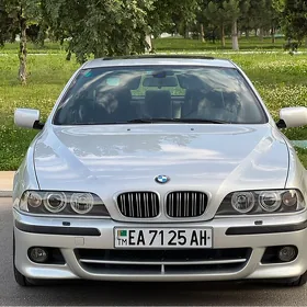 BMW E39 2001