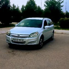 Opel Astra 2009